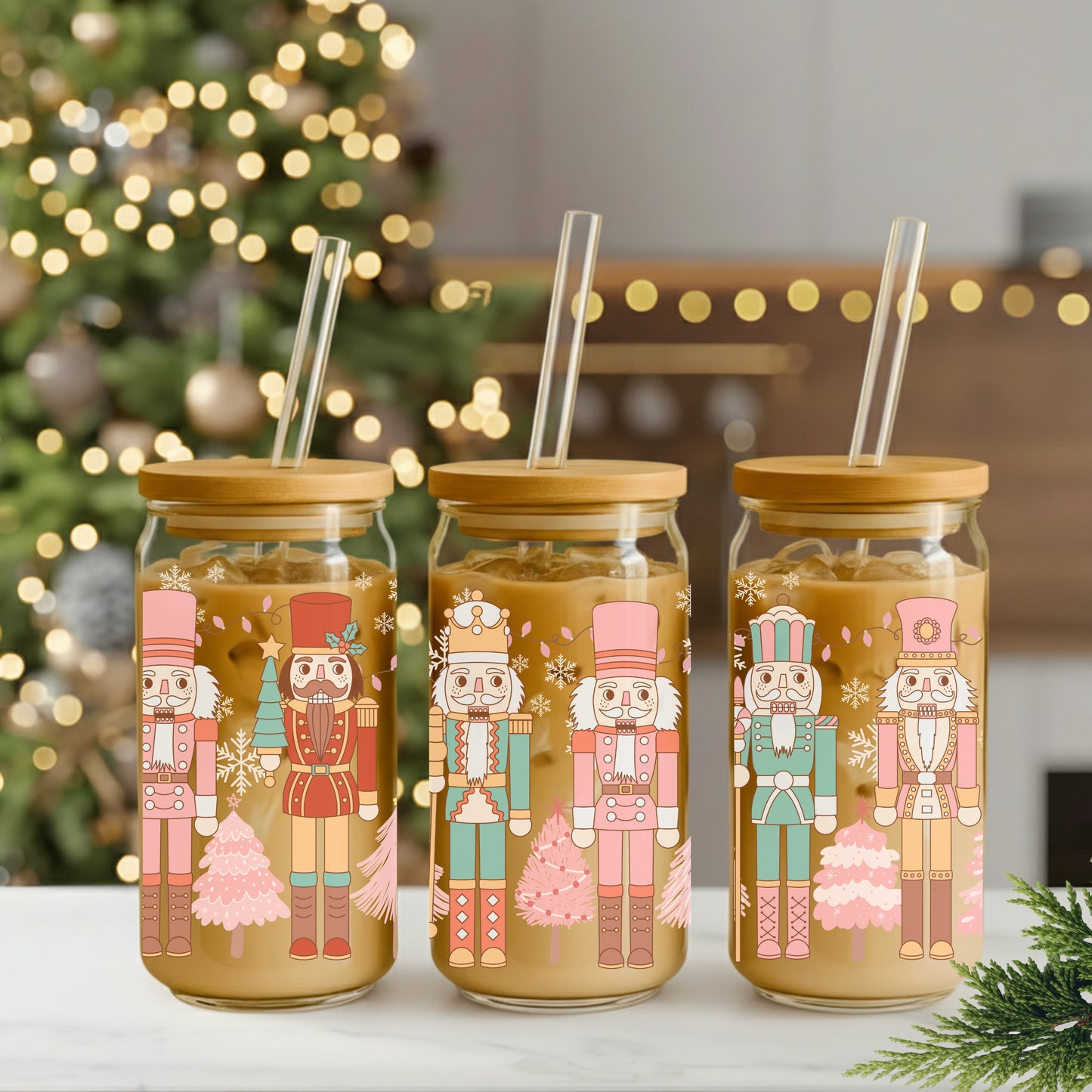 Nutcracker Holiday 16oz Sipper Glass