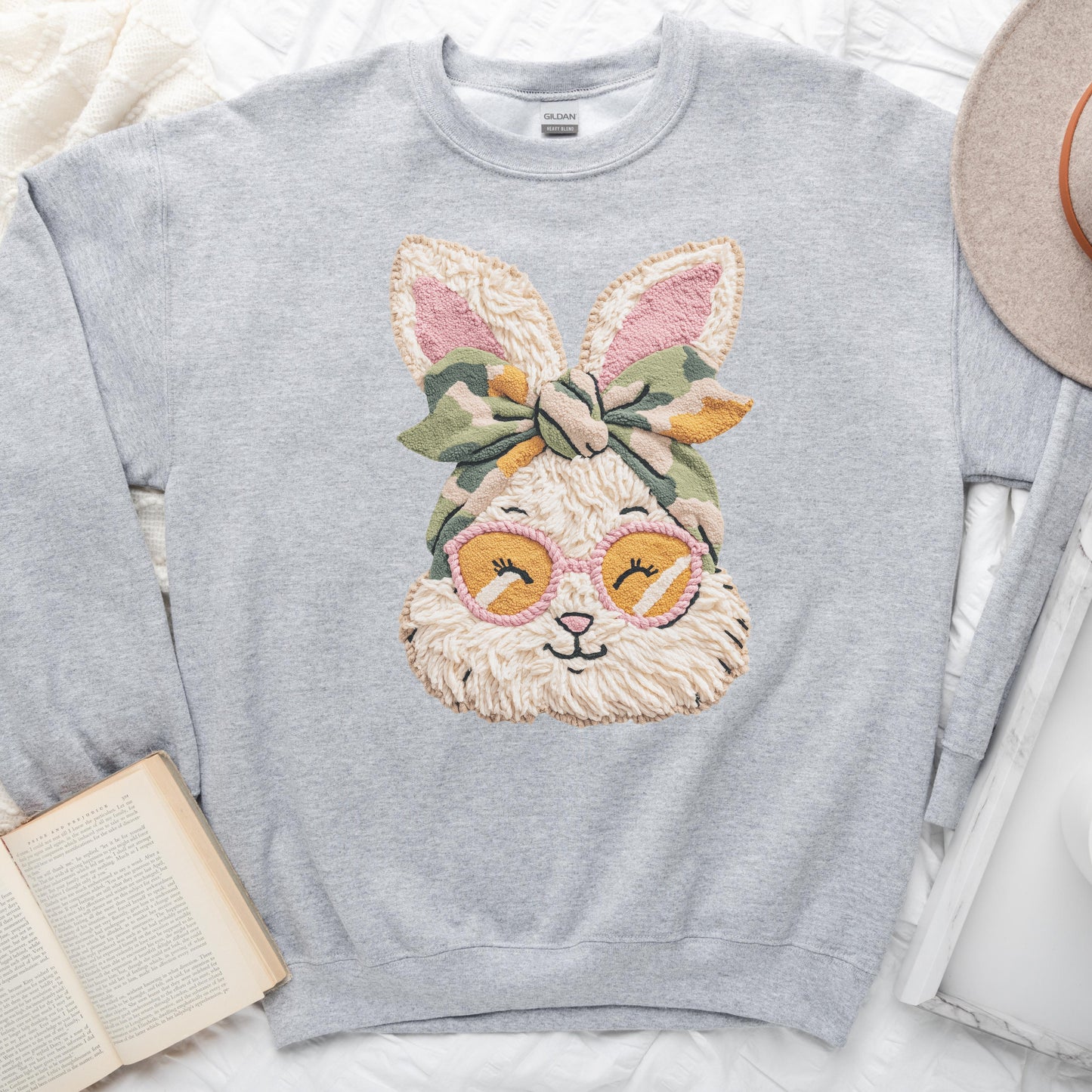 Faux Yarn Miss Bunny in Shades Sweatshirt