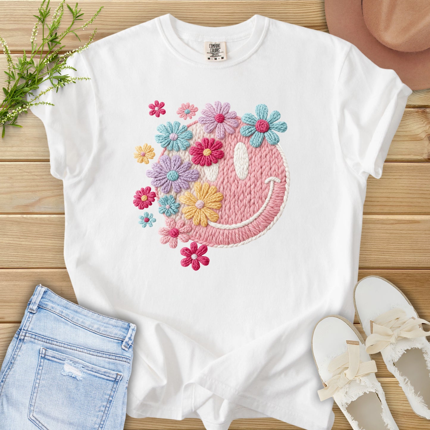 Faux Embroidery Floral Smiley Tee