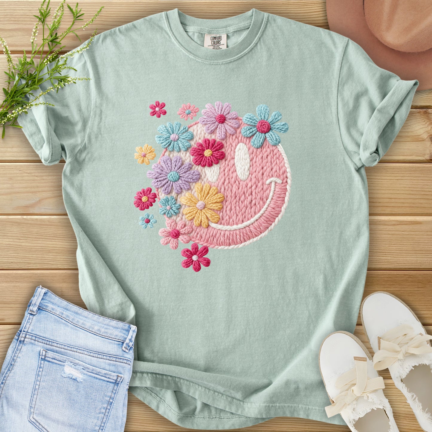 Faux Embroidery Floral Smiley Tee