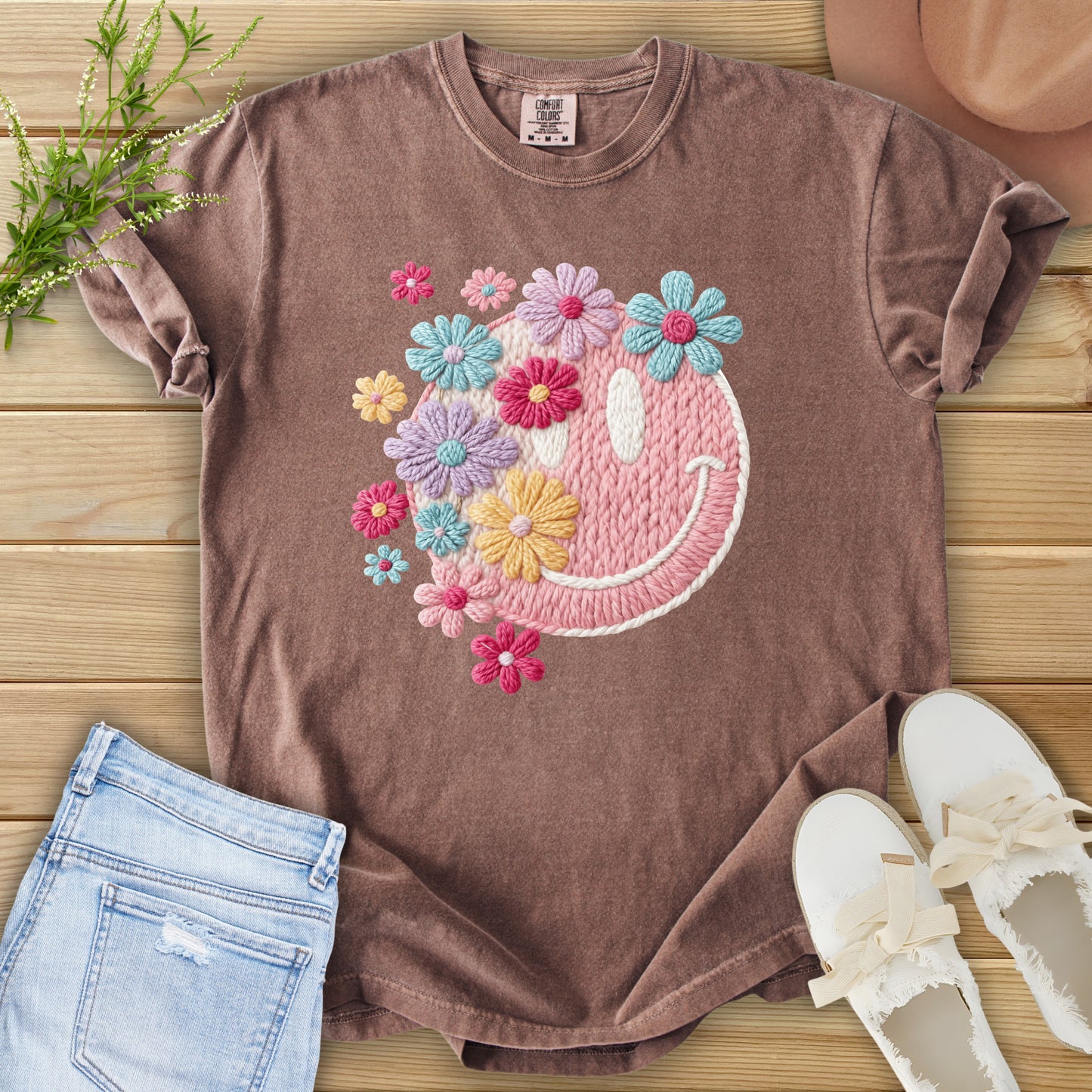 Faux Embroidery Floral Smiley Tee