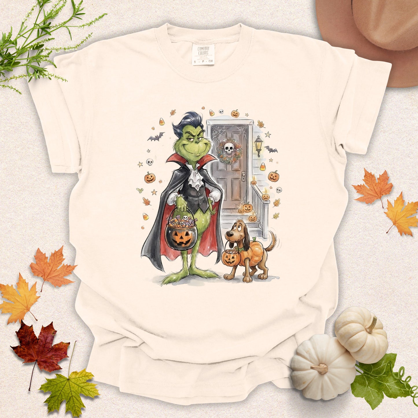 Spooky Grinchula Tee