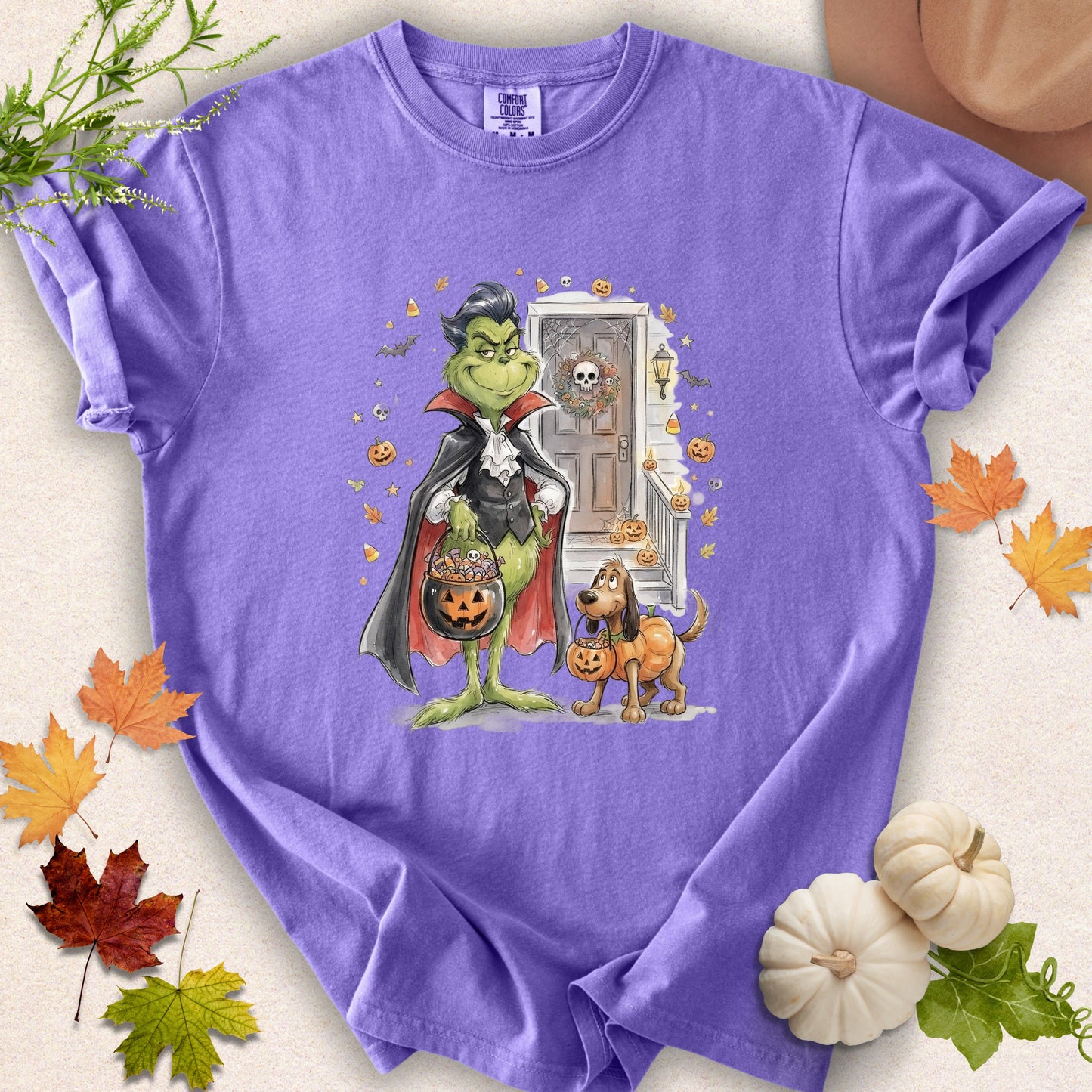 Spooky Grinchula Tee