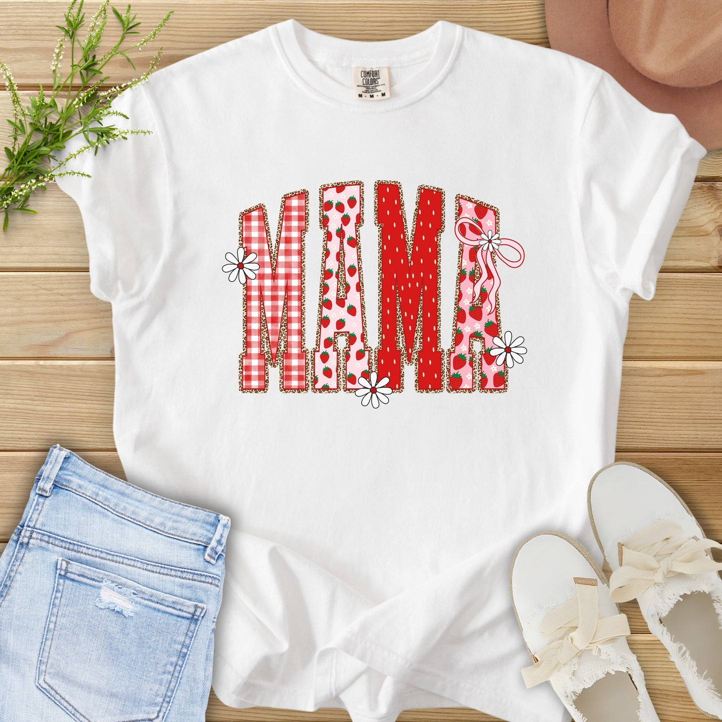Strawberry MAMA Tee